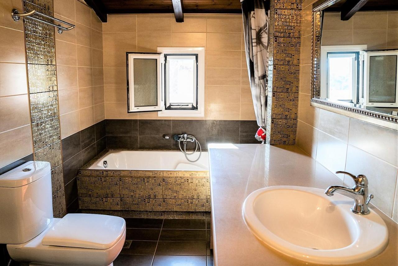 Liberis Loft Suite Аргостолион Экстерьер фото